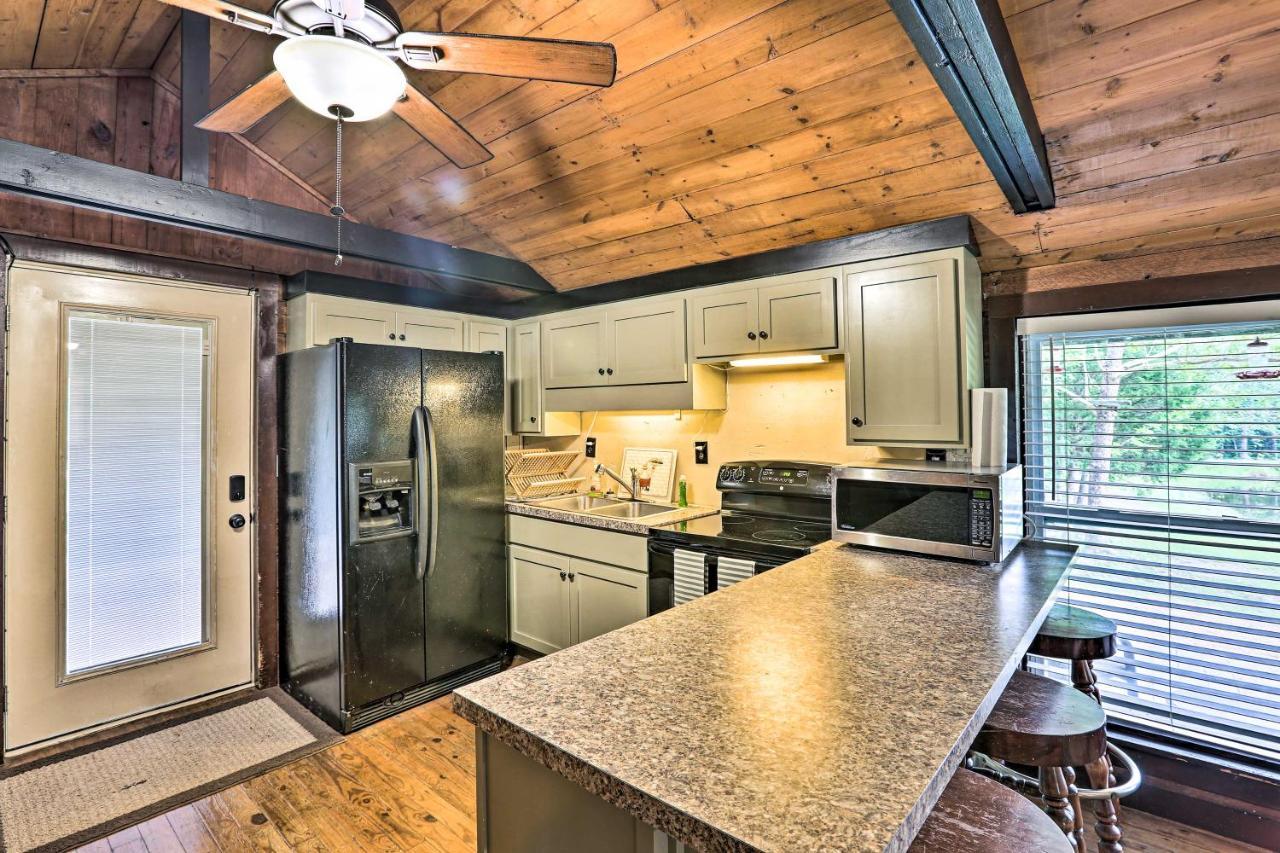 1950S Serenity Pond Cabin With View Peace And Quiet! Talladega Exterior foto